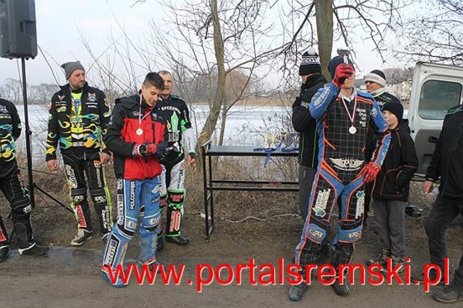 Ice Speedway  w Mórce