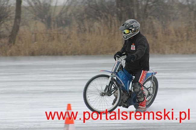 Ice Speedway  w Mórce
