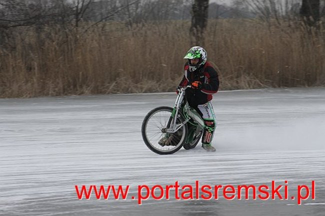 Ice Speedway  w Mórce
