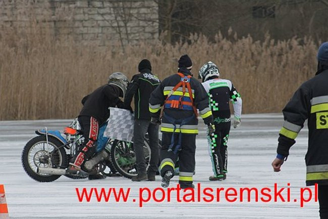 Ice Speedway  w Mórce