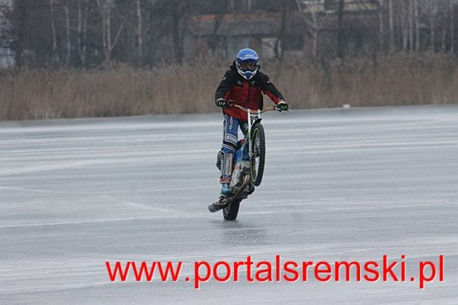 Ice Speedway  w Mórce