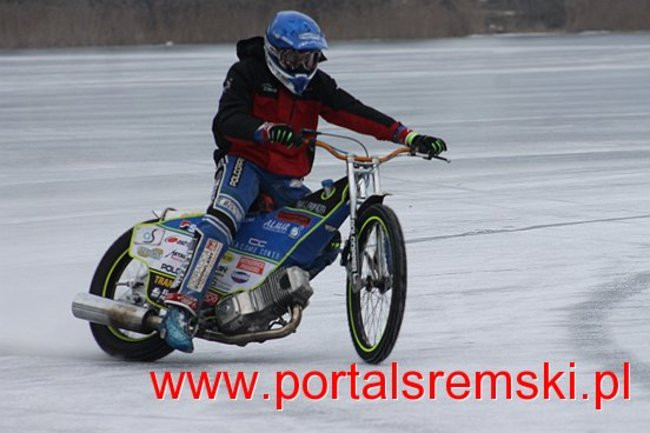 Ice Speedway  w Mórce
