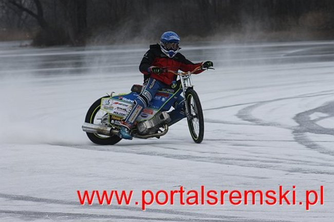 Ice Speedway  w Mórce