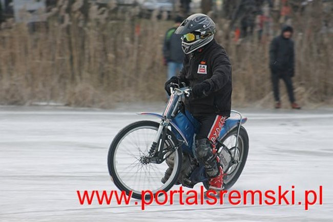 Ice Speedway  w Mórce