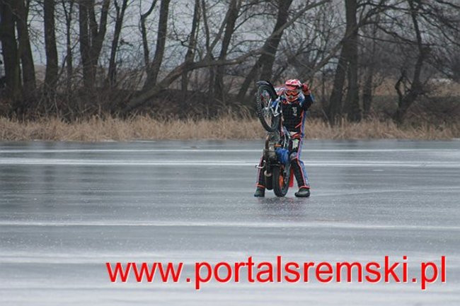 Ice Speedway  w Mórce