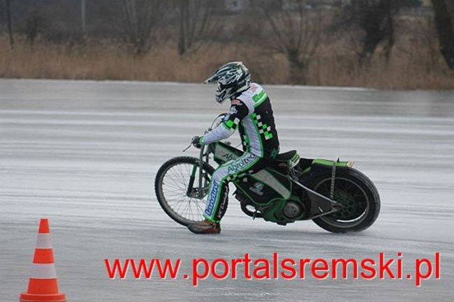Ice Speedway  w Mórce