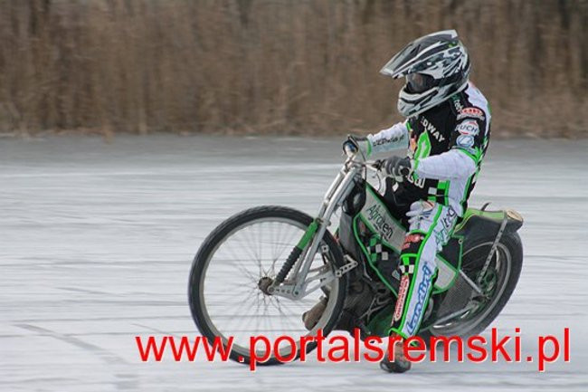 Ice Speedway  w Mórce