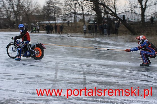 Ice Speedway  w Mórce