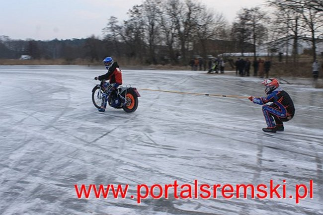 Ice Speedway  w Mórce