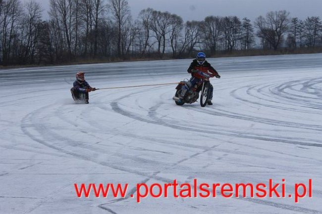 Ice Speedway  w Mórce