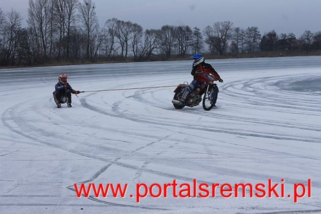 Ice Speedway  w Mórce