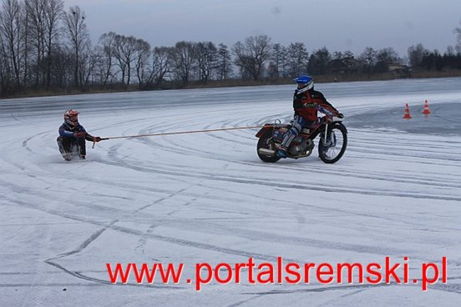 Ice Speedway  w Mórce