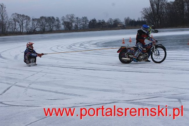 Ice Speedway  w Mórce