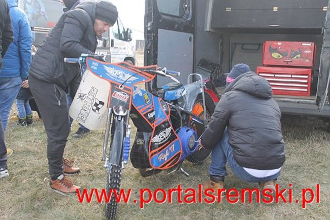 Ice Speedway  w Mórce