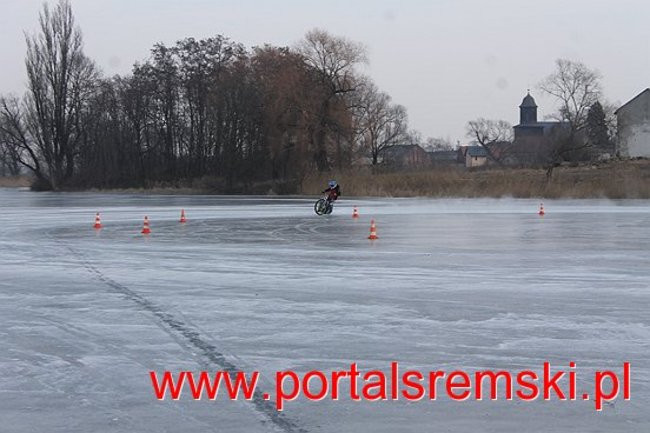 Ice Speedway  w Mórce