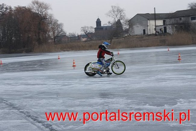 Ice Speedway  w Mórce