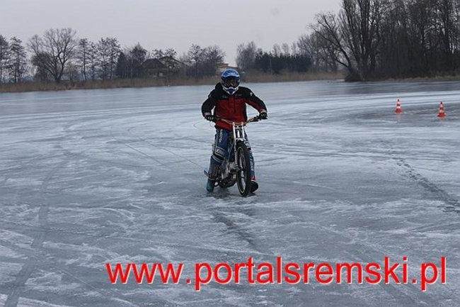 Ice Speedway  w Mórce