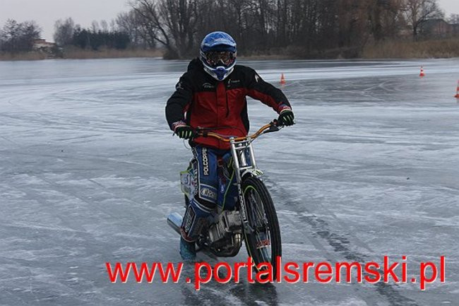 Ice Speedway  w Mórce