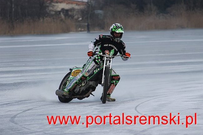 Ice Speedway  w Mórce