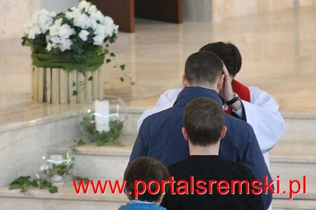 Msza z nałożeniem rąk