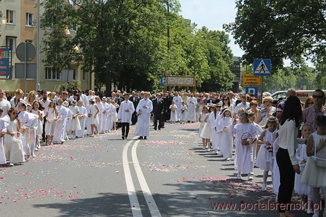 Procesja Bożego Ciała na Jezioranach