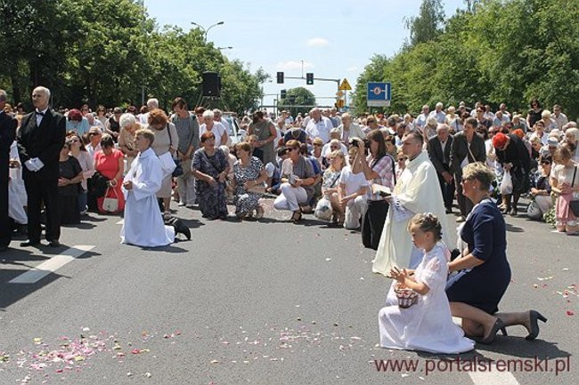 Procesja Bożego Ciała na Jezioranach