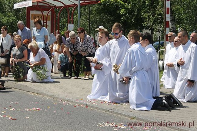 Procesja Bożego Ciała na Jezioranach