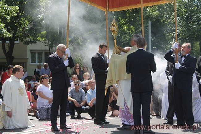Procesja Bożego Ciała na Jezioranach