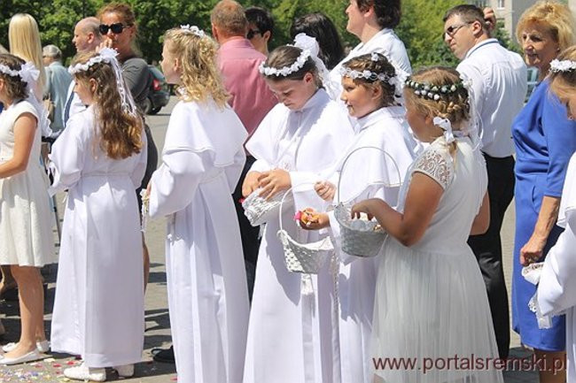 Procesja Bożego Ciała na Jezioranach