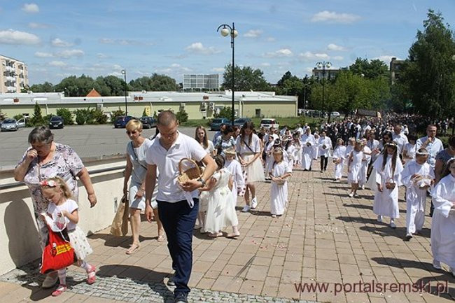 Procesja Bożego Ciała na Jezioranach