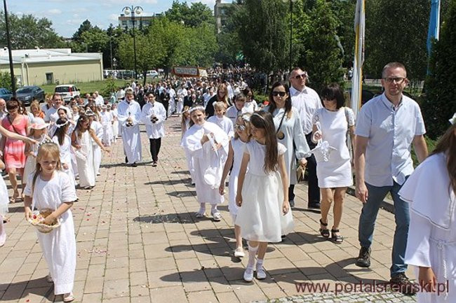 Procesja Bożego Ciała na Jezioranach