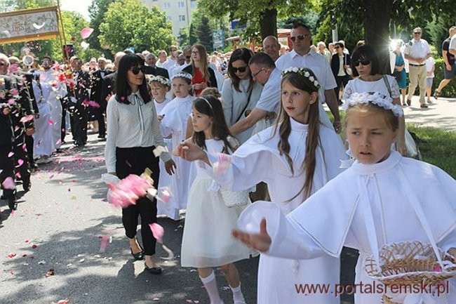 Procesja Bożego Ciała na Jezioranach