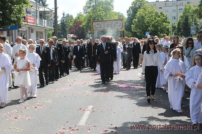 Procesja Bożego Ciała na Jezioranach