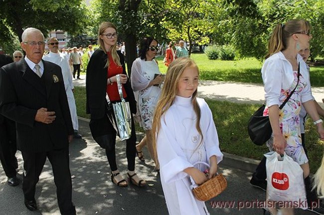 Procesja Bożego Ciała na Jezioranach