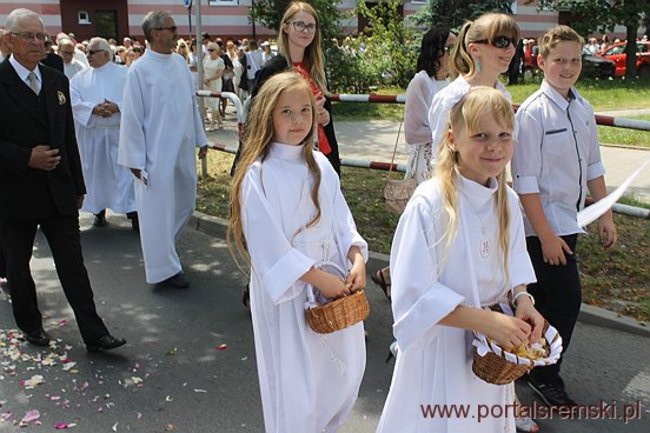 Procesja Bożego Ciała na Jezioranach