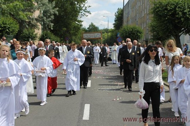 Procesja Bożego Ciała na Jezioranach