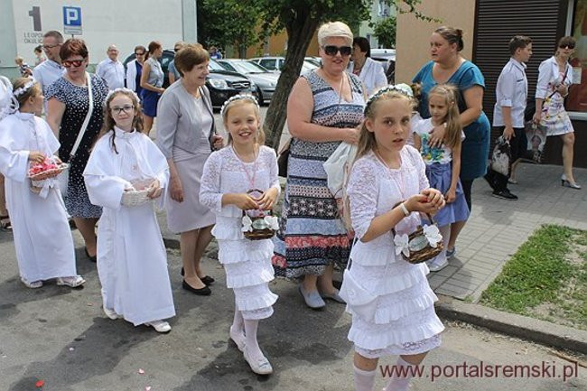 Procesja Bożego Ciała na Jezioranach