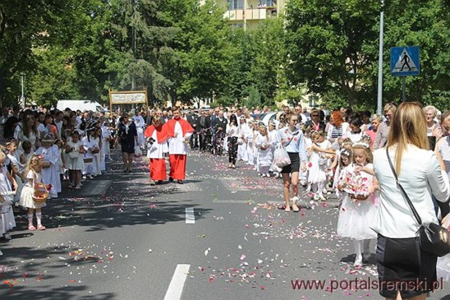 Procesja Bożego Ciała na Jezioranach