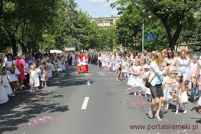 Procesja Bożego Ciała na Jezioranach