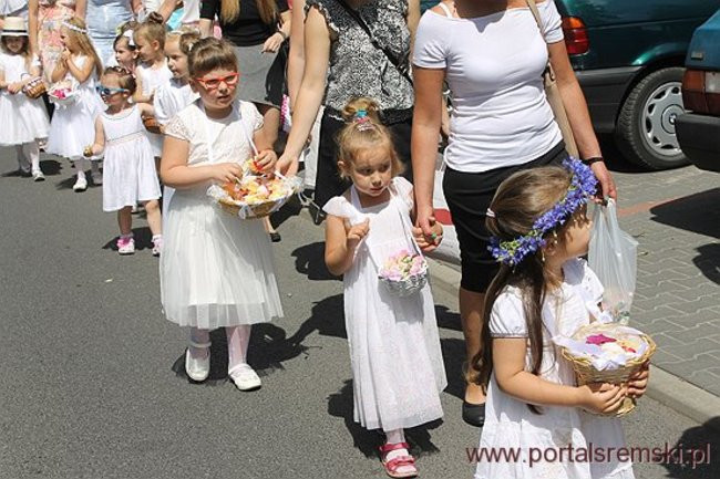 Procesja Bożego Ciała na Jezioranach