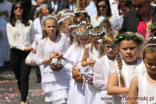 Procesja Bożego Ciała na Jezioranach