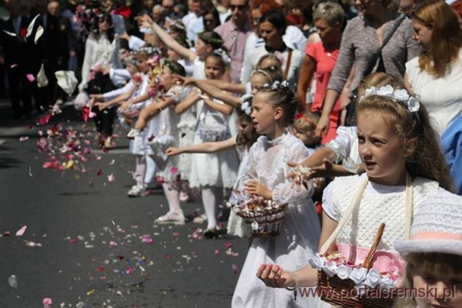 Procesja Bożego Ciała na Jezioranach