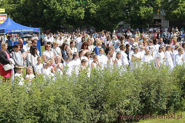 Procesja Bożego Ciała na Jezioranach