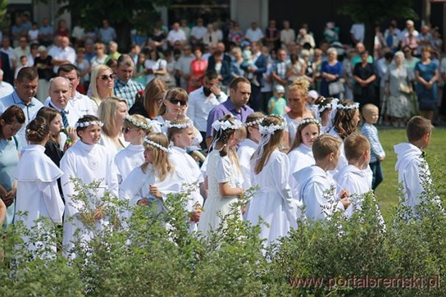 Procesja Bożego Ciała na Jezioranach