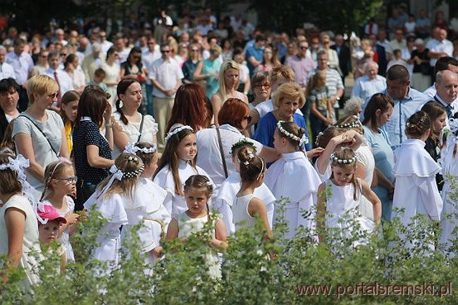 Procesja Bożego Ciała na Jezioranach