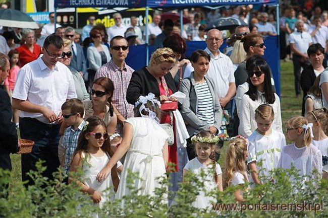 Procesja Bożego Ciała na Jezioranach