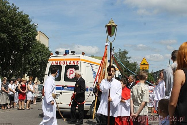 Procesja Bożego Ciała na Jezioranach