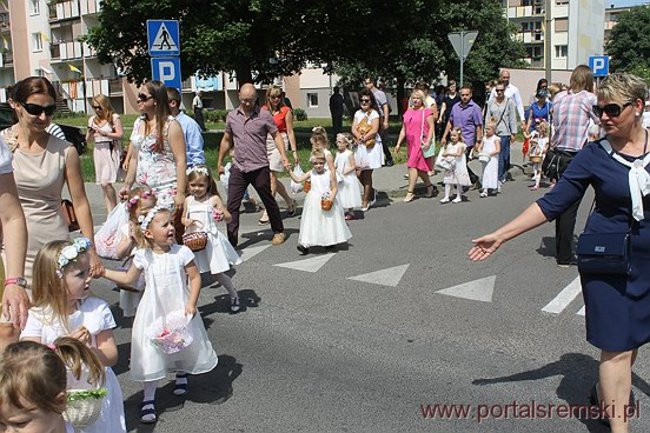 Procesja Bożego Ciała na Jezioranach