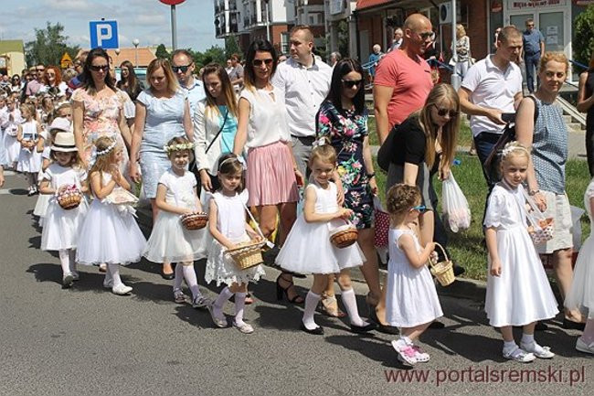 Procesja Bożego Ciała na Jezioranach