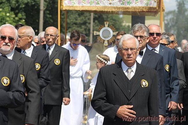 Procesja Bożego Ciała na Jezioranach